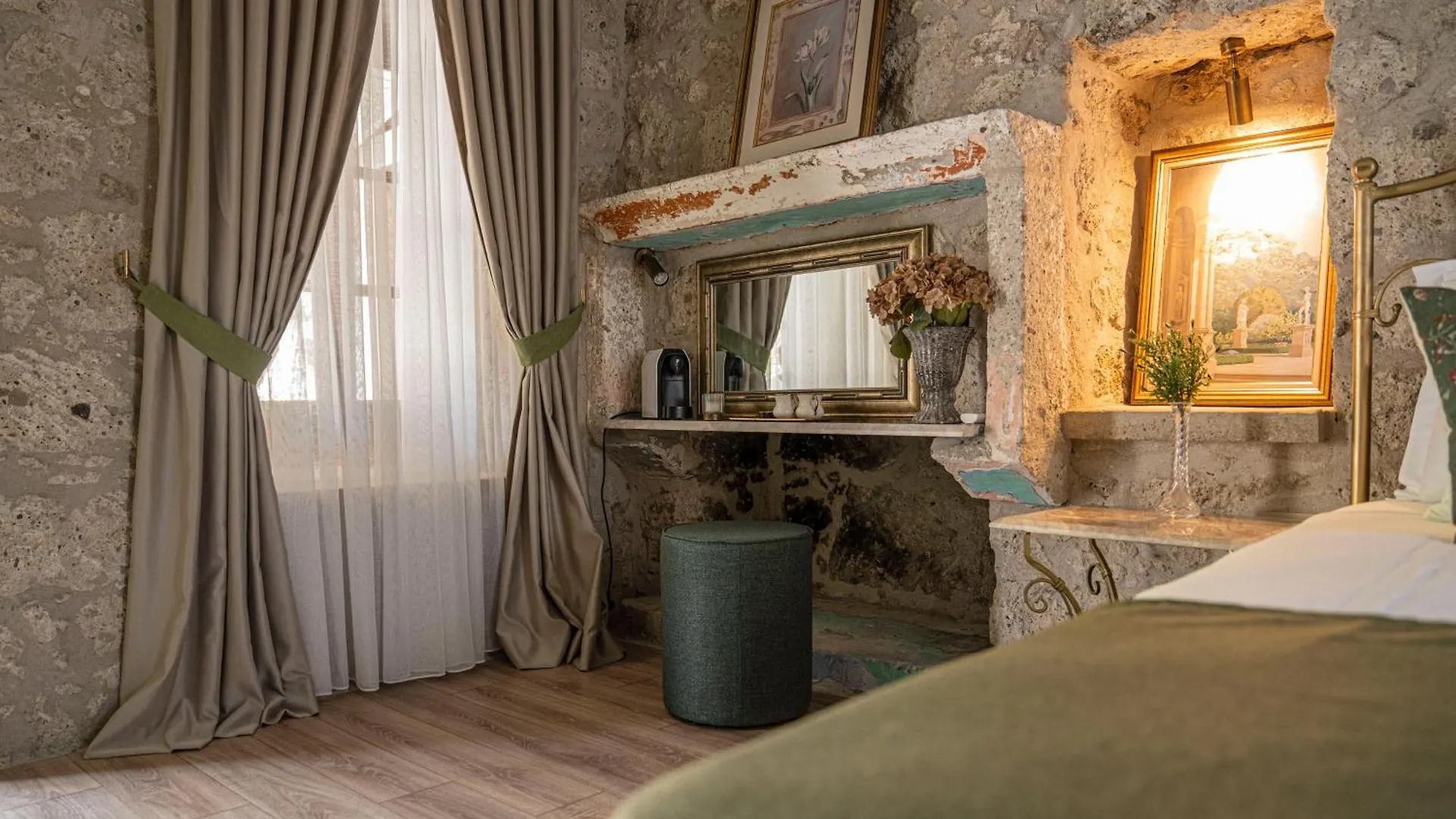 Hotel Voger Alacati Pino