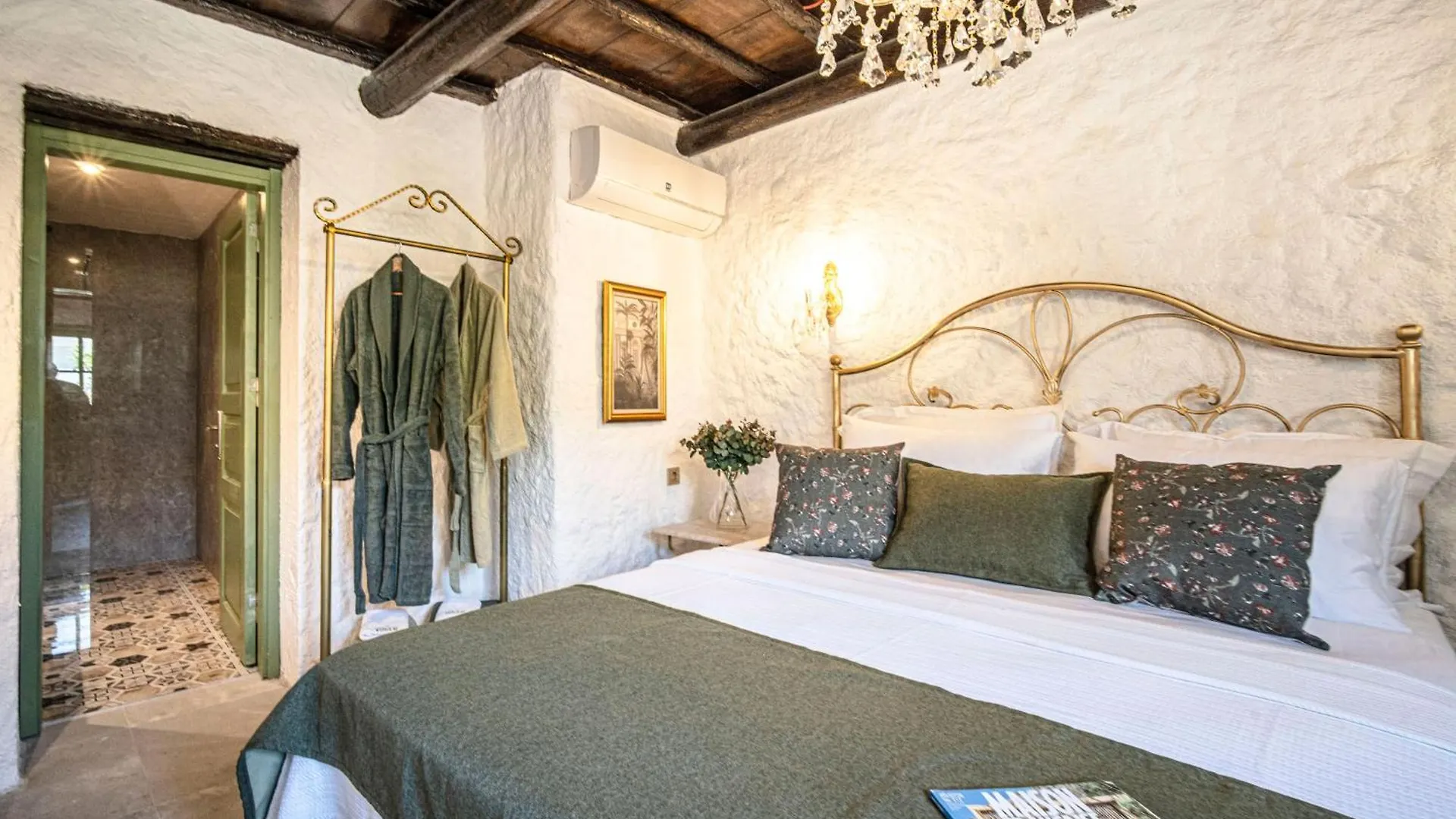 Voger Alacati Pino Hotel