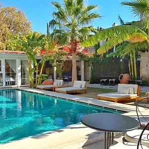 Jardin D'azur Hotel